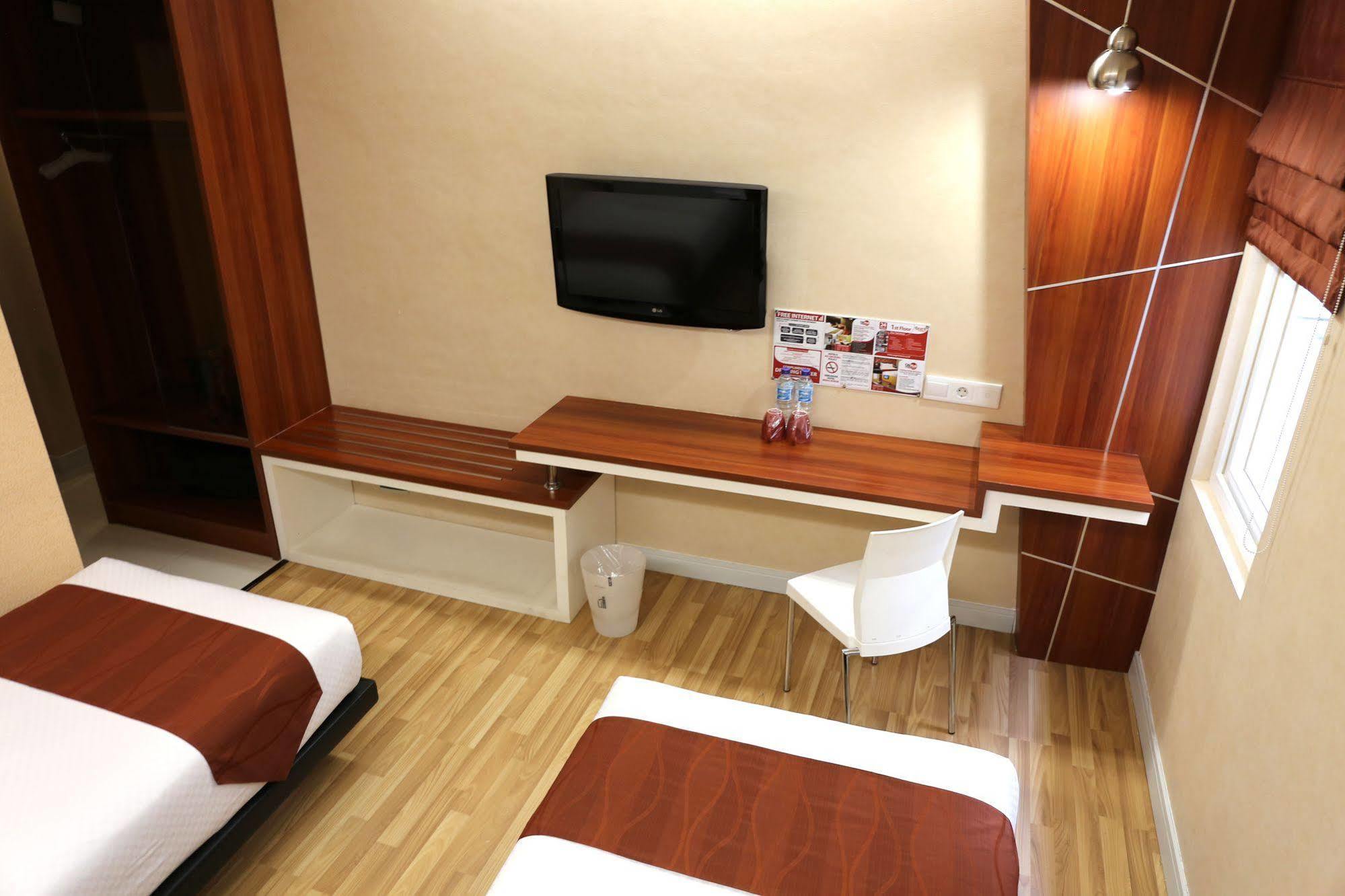Citihub Hotel יוגיאקרטה מראה חיצוני תמונה