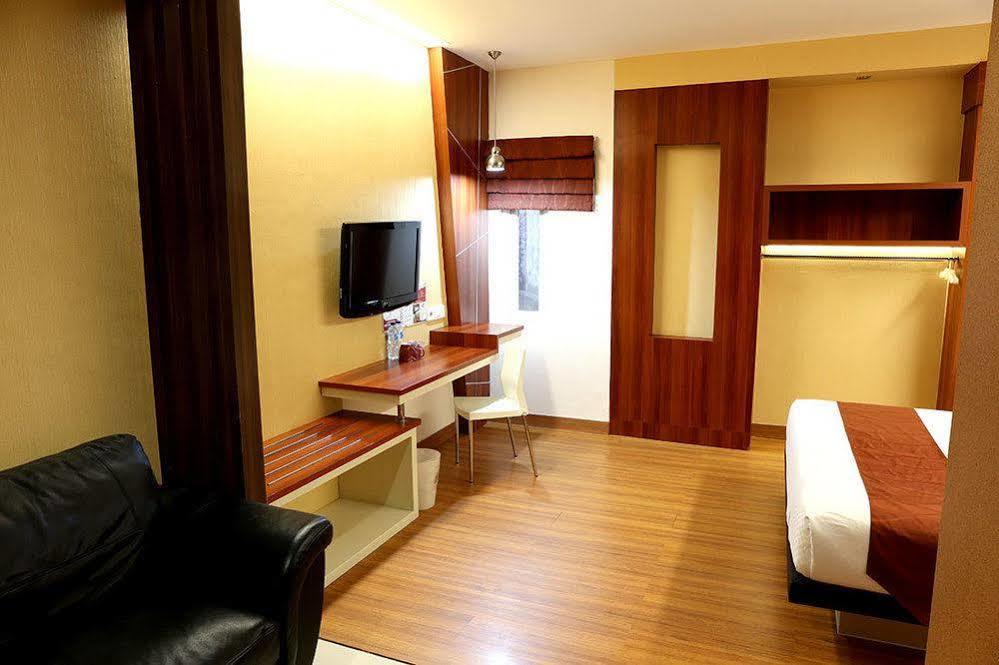 Citihub Hotel יוגיאקרטה מראה חיצוני תמונה